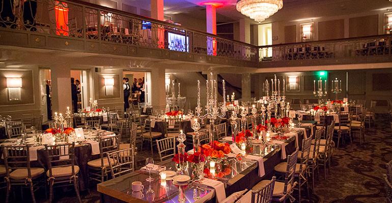 Fit for the Kings: St. Anthony Hotel Hosts the King&#039;s Ball