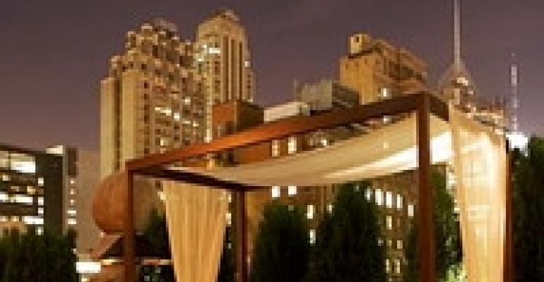 Roosevelt Hotel&#039;s Rooftop Lounge Adds Indoor Option