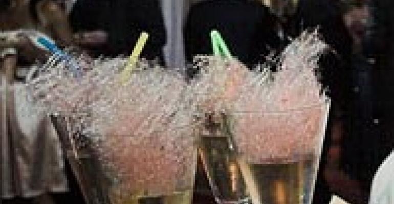 Fizzy, Fun Cocktails Make Holiday Events Fun